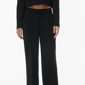 Aritzia Wilfred The Effortless Pant™ Lo-Rise